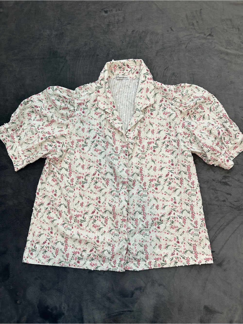 Peppermint Floral Puff Sleeve Button-Up Blouse